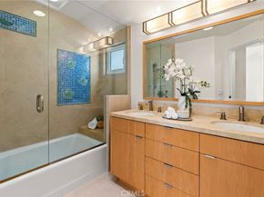 1554 E Oceanfront, Newport Beach CA 92661