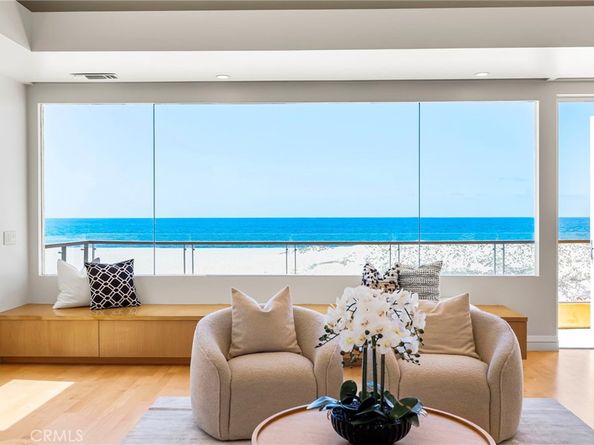 1554 E Oceanfront, Newport Beach CA 92661