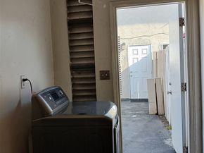 16542 Sabot Lane, Huntington Beach CA 92647