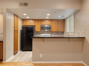 482 S Madison Avenue 1, Pasadena CA 91101
