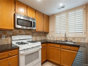 482 S Madison Avenue 1, Pasadena CA 91101