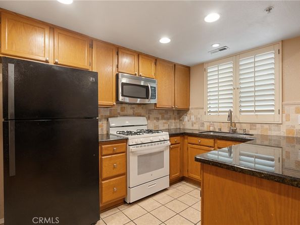 482 S Madison Avenue 1, Pasadena CA 91101