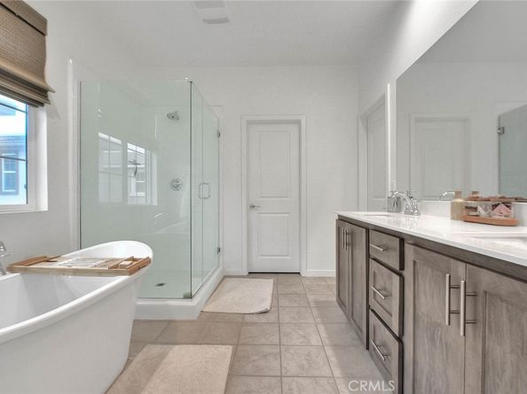 2945 E Merritt Paseo, Ontario CA 91761