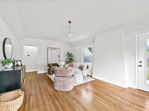612 King Street, Monrovia CA 91006
