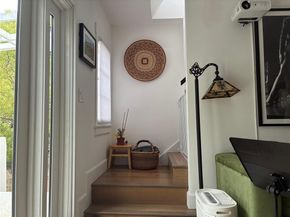 1195 N Chester Avenue, Pasadena CA 91104