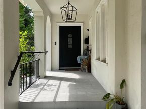 1195 N Chester Avenue, Pasadena CA 91104