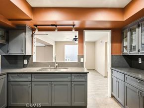 1318 N Laurel, Upland CA 91786