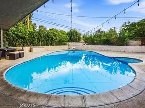1318 N Laurel, Upland CA 91786