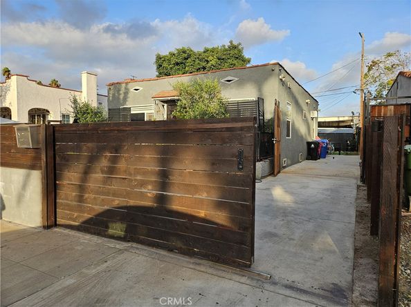 5820 Cimarron Street, Los Angeles CA 90047