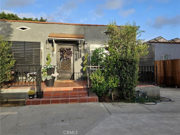 5820 Cimarron Street, Los Angeles CA 90047