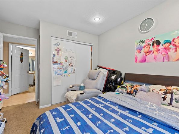 7035 Woodley 205, Van Nuys CA 91406