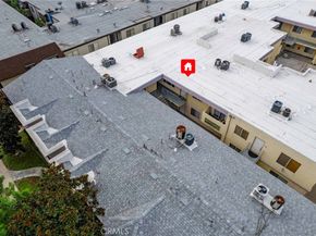 7035 Woodley 205, Van Nuys CA 91406