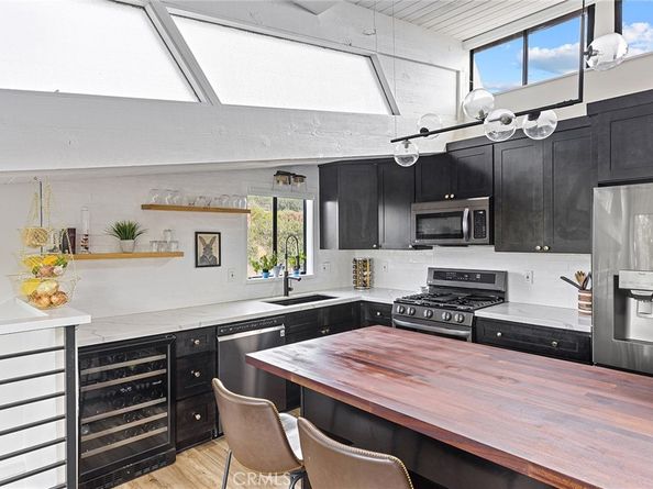 2084 Del Mar Avenue, Laguna Beach CA 92651