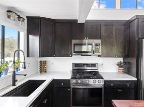 2084 Del Mar Avenue, Laguna Beach CA 92651