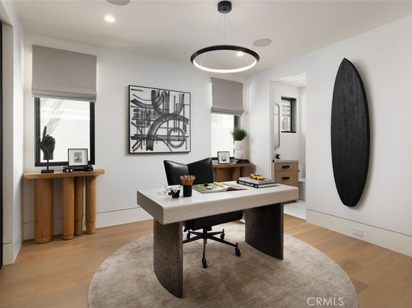 412 Heliotrope Avenue, Corona Del Mar CA 92625