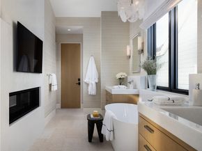 412 Heliotrope Avenue, Corona Del Mar CA 92625