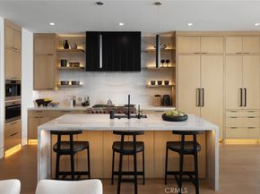 412 Heliotrope Avenue, Corona Del Mar CA 92625