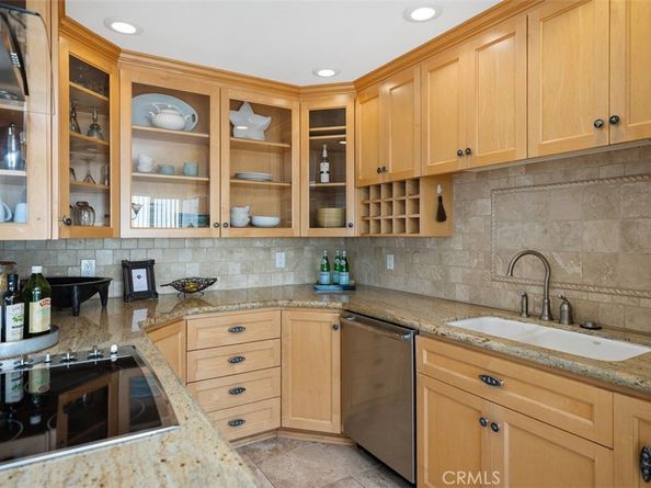 21702 Ocean Vista Drive B, Laguna Beach CA 92651