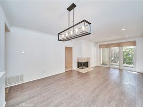 2233 Martin 315, Irvine CA 92612