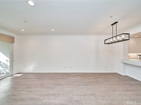 2233 Martin 315, Irvine CA 92612