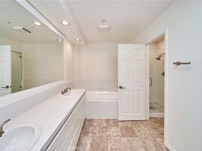 2233 Martin 315, Irvine CA 92612
