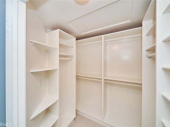 2233 Martin 315, Irvine CA 92612