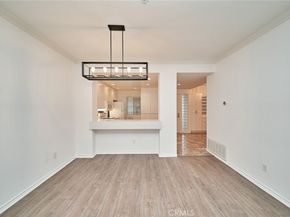 2233 Martin 315, Irvine CA 92612