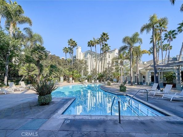 2233 Martin 315, Irvine CA 92612