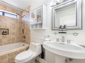 4370 Troost Avenue 201, Studio City CA 91604