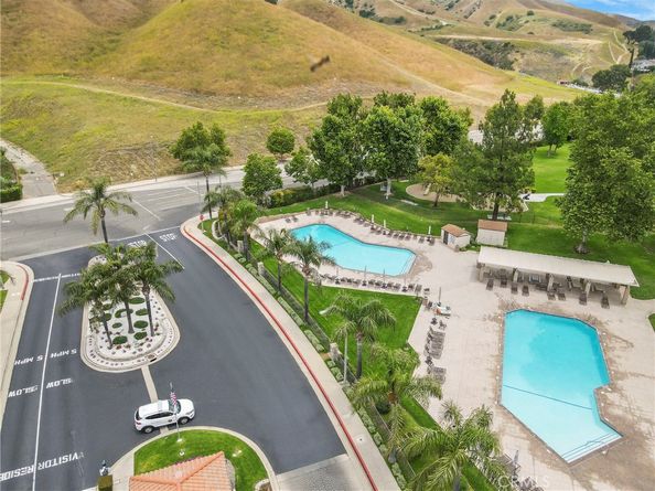 19554 Crystal Ridge Lane, Porter Ranch CA 91326