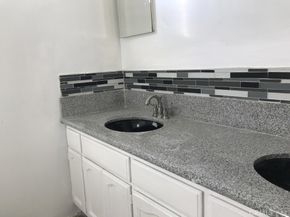 3887 S Van Ness Avenue, Los Angeles CA 90062