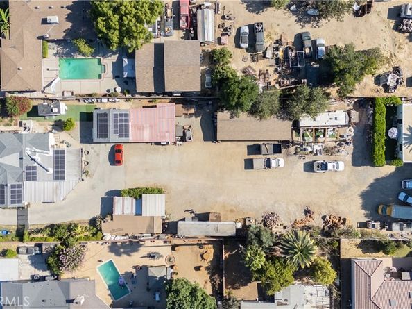 7645 Wilbur Avenue, Reseda CA 91335