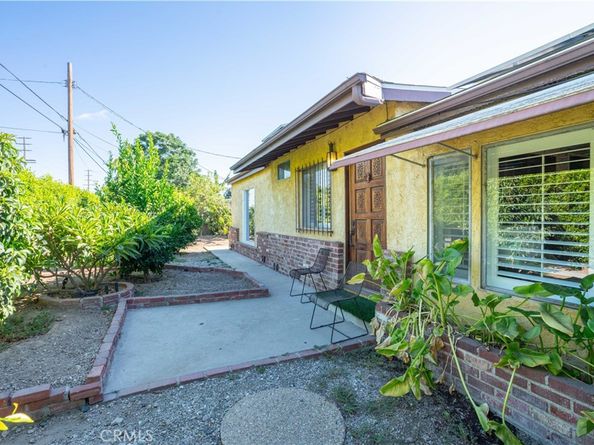 7645 Wilbur Avenue, Reseda CA 91335