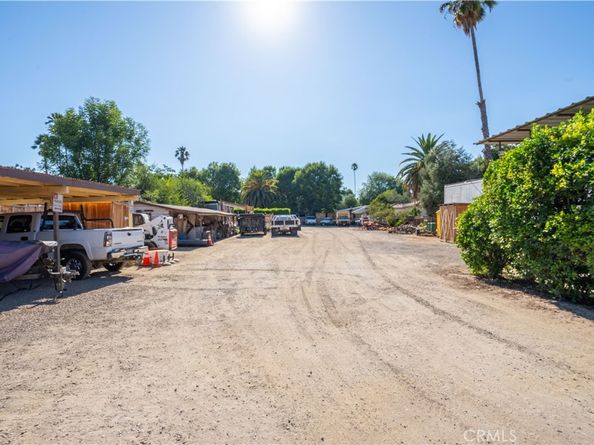 7645 Wilbur Avenue, Reseda CA 91335