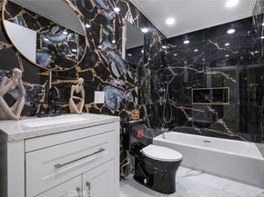13331 Moorpark Street 319, Sherman Oaks CA 91423