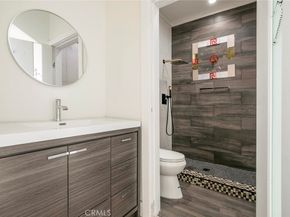 13331 Moorpark Street 319, Sherman Oaks CA 91423