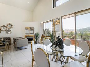 13331 Moorpark Street 319, Sherman Oaks CA 91423