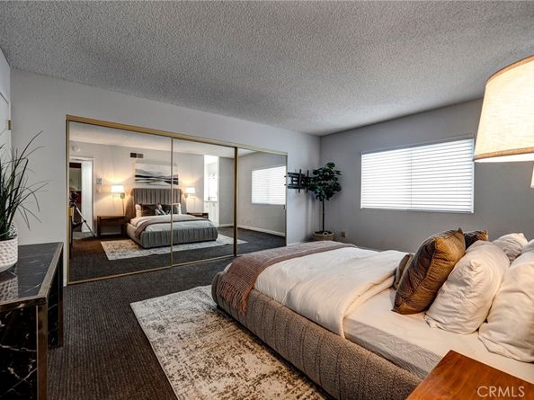 11100 Acama Street 16, Studio City CA 91602