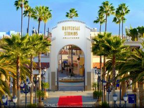 11100 Acama Street 16, Studio City CA 91602