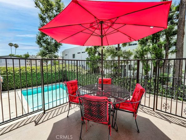 11100 Acama Street 16, Studio City CA 91602