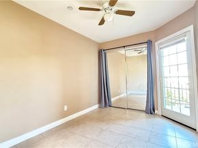 5241 Colodny Drive 403, Agoura Hills CA 91301