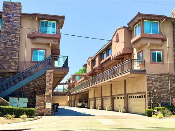 5241 Colodny Drive 403, Agoura Hills CA 91301