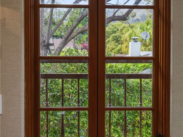 1538 N Stanley Avenue, Los Angeles CA 90046