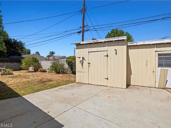 7737 Nestle Avenue, Reseda CA 91335