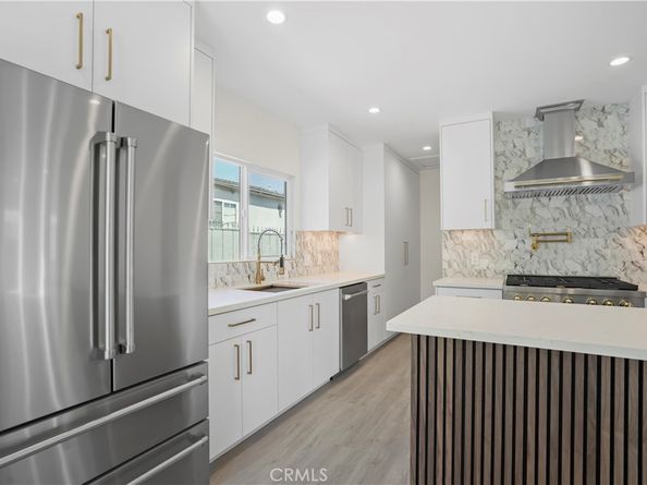 1230 Spazier Avenue, Glendale CA 91201