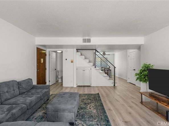 11274 Morrison Street 2, North Hollywood CA 91601