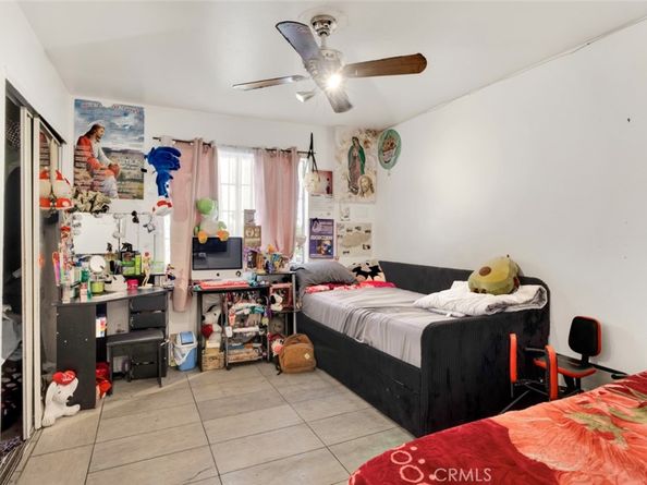 418 420 E 120th Street, Los Angeles CA 90061