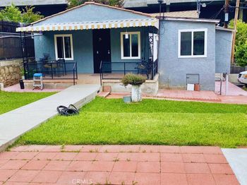 924 Geraghty Avenue