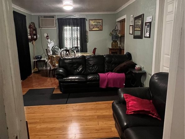 924 Geraghty Avenue, Los Angeles CA 90063