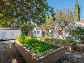 5237 Oakdale, Woodland Hills CA 91364